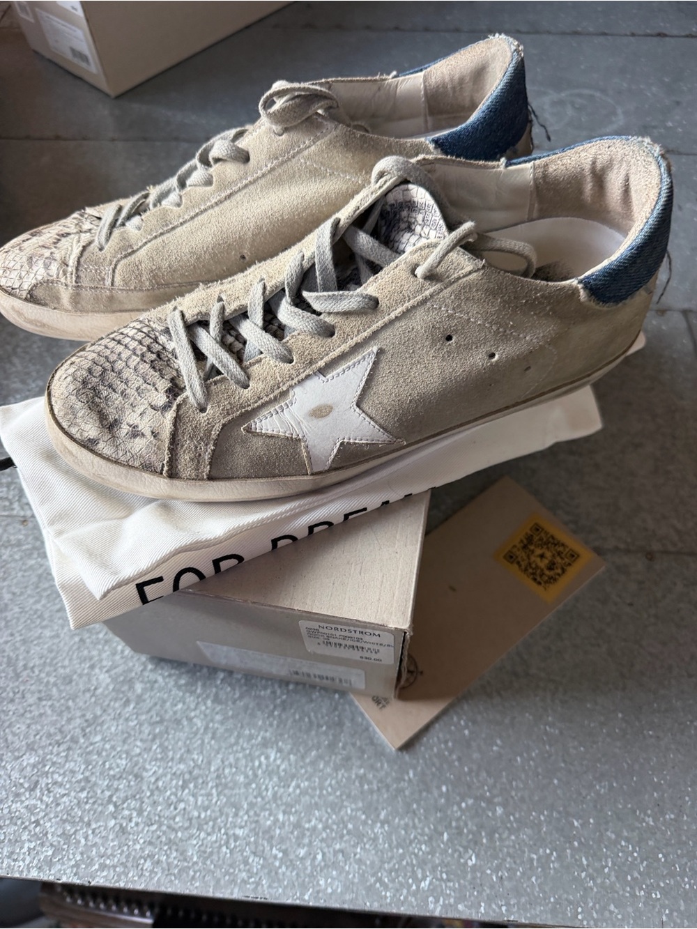 Golden Goose Sneakers